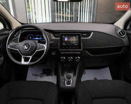 Белый Рено Зое, объемом двигателя 0 л и пробегом 19 тыс. км за 14400 $, фото 85 на Automoto.ua