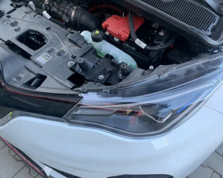 Білий Рено Зое, об'ємом двигуна 0 л та пробігом 69 тис. км за 13500 $, фото 18 на Automoto.ua