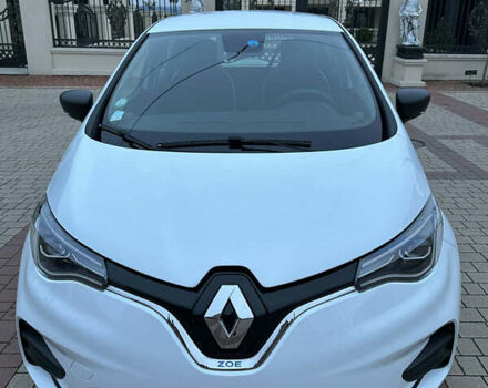 Белый Рено Зое, объемом двигателя 0 л и пробегом 26 тыс. км за 12200 $, фото 3 на Automoto.ua