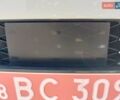 Белый Рено Зое, объемом двигателя 0 л и пробегом 49 тыс. км за 14900 $, фото 40 на Automoto.ua