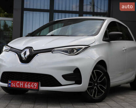Белый Рено Зое, объемом двигателя 0 л и пробегом 19 тыс. км за 14400 $, фото 7 на Automoto.ua