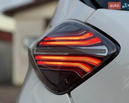 Рено Зое 2022 в Ровно на Automoto.ua Белый Рено Зое, объемом двигателя 0 л и пробегом 25 тыс. км за 14700 $, фото 34 на Automoto.ua