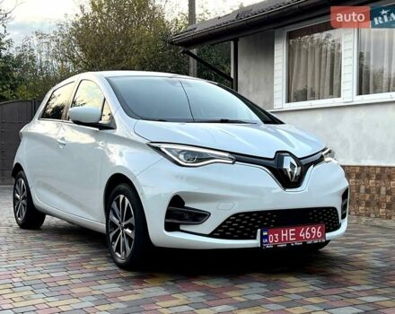 Рено Зое 2022 в Ровно на Automoto.ua Белый Рено Зое, объемом двигателя 0 л и пробегом 25 тыс. км за 14700 $, фото 2 на Automoto.ua