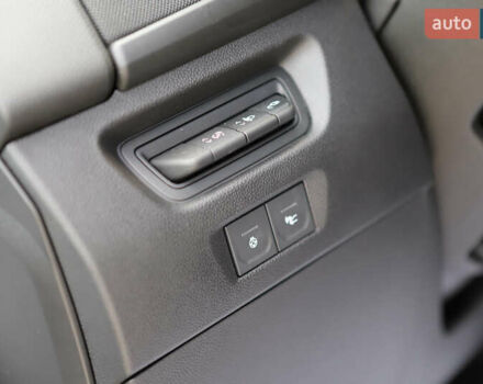 Белый Рено Зое, объемом двигателя 0 л и пробегом 19 тыс. км за 14400 $, фото 59 на Automoto.ua