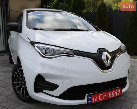 Белый Рено Зое, объемом двигателя 0 л и пробегом 19 тыс. км за 14400 $, фото 23 на Automoto.ua