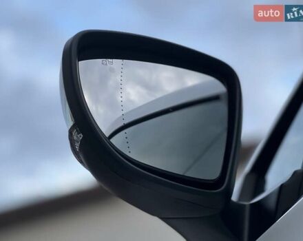 Рено Зое 2022 в Ровно на Automoto.ua Белый Рено Зое, объемом двигателя 0 л и пробегом 25 тыс. км за 14700 $, фото 35 на Automoto.ua