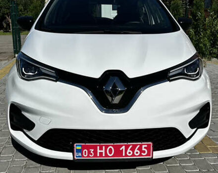 Белый Рено Зое, объемом двигателя 0 л и пробегом 62 тыс. км за 13150 $, фото 3 на Automoto.ua