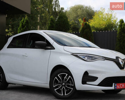 Белый Рено Зое, объемом двигателя 0 л и пробегом 19 тыс. км за 14400 $, фото 3 на Automoto.ua