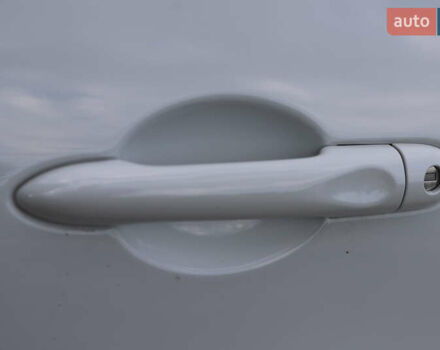 Белый Рено Зое, объемом двигателя 0 л и пробегом 19 тыс. км за 14400 $, фото 54 на Automoto.ua