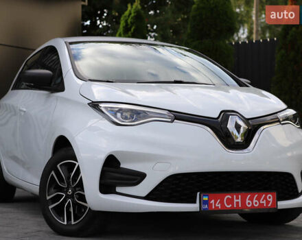 Белый Рено Зое, объемом двигателя 0 л и пробегом 19 тыс. км за 14400 $, фото 18 на Automoto.ua