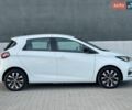 Белый Рено Зое, объемом двигателя 0 л и пробегом 47 тыс. км за 13799 $, фото 30 на Automoto.ua