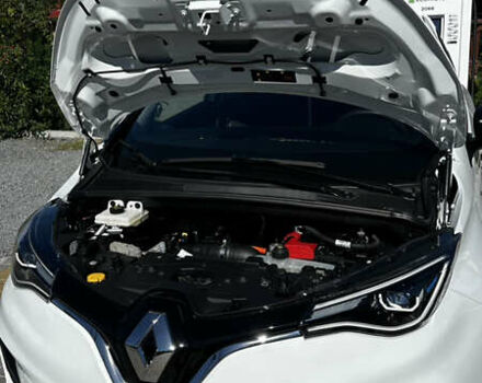 Белый Рено Зое, объемом двигателя 0 л и пробегом 62 тыс. км за 13150 $, фото 30 на Automoto.ua