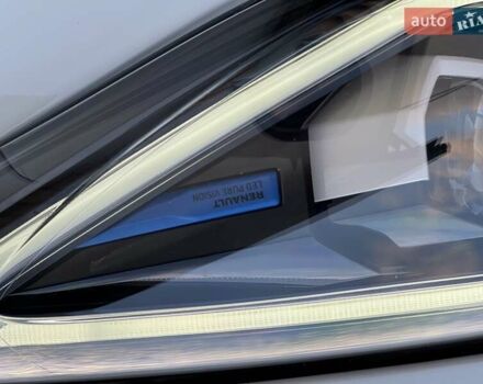 Рено Зое 2022 в Ровно на Automoto.ua Белый Рено Зое, объемом двигателя 0 л и пробегом 25 тыс. км за 14700 $, фото 33 на Automoto.ua