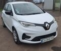 Белый Рено Зое, объемом двигателя 0 л и пробегом 54 тыс. км за 13900 $, фото 35 на Automoto.ua