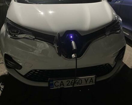 Белый Рено Зое, объемом двигателя 0 л и пробегом 54 тыс. км за 13900 $, фото 98 на Automoto.ua