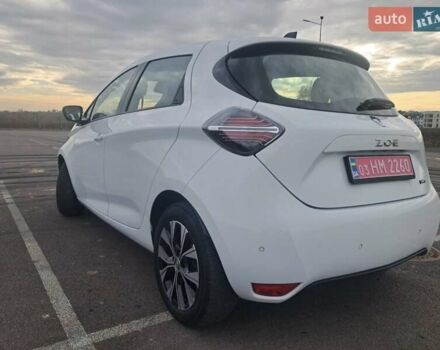 Білий Рено Зое, об'ємом двигуна 0 л та пробігом 12 тис. км за 14800 $, фото 121 на Automoto.ua
