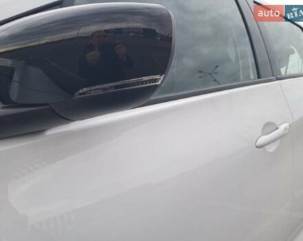 Білий Рено Зое, об'ємом двигуна 0 л та пробігом 12 тис. км за 14800 $, фото 15 на Automoto.ua