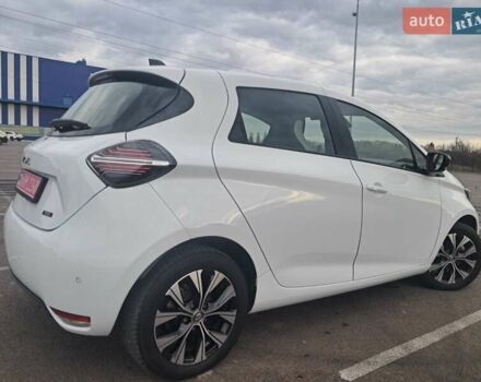 Білий Рено Зое, об'ємом двигуна 0 л та пробігом 12 тис. км за 14800 $, фото 124 на Automoto.ua