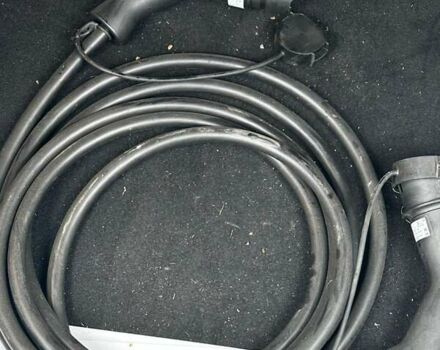 Белый Рено Зое, объемом двигателя 0 л и пробегом 29 тыс. км за 12158 $, фото 19 на Automoto.ua