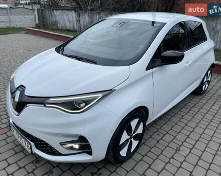 Белый Рено Зое, объемом двигателя 0 л и пробегом 31 тыс. км за 13999 $, фото 14 на Automoto.ua