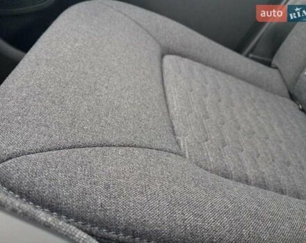 Білий Рено Зое, об'ємом двигуна 0 л та пробігом 12 тис. км за 14800 $, фото 64 на Automoto.ua