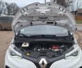 Белый Рено Зое, объемом двигателя 0 л и пробегом 54 тыс. км за 13900 $, фото 21 на Automoto.ua