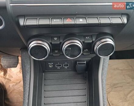 Білий Рено Зое, об'ємом двигуна 0 л та пробігом 12 тис. км за 14800 $, фото 72 на Automoto.ua