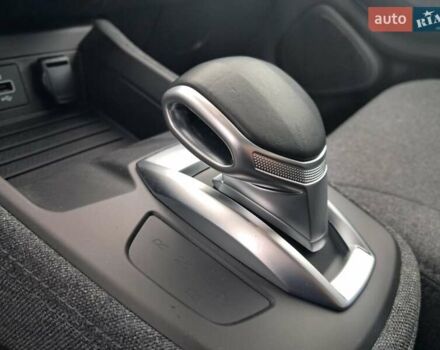 Білий Рено Зое, об'ємом двигуна 0 л та пробігом 12 тис. км за 14800 $, фото 70 на Automoto.ua