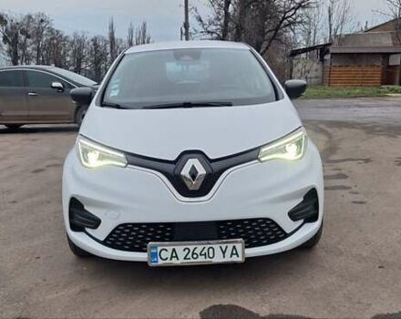 Белый Рено Зое, объемом двигателя 0 л и пробегом 54 тыс. км за 13900 $, фото 89 на Automoto.ua