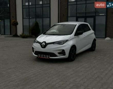 Белый Рено Зое, объемом двигателя 0 л и пробегом 29 тыс. км за 12158 $, фото 5 на Automoto.ua