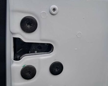 Білий Рено Зое, об'ємом двигуна 0 л та пробігом 12 тис. км за 14800 $, фото 18 на Automoto.ua