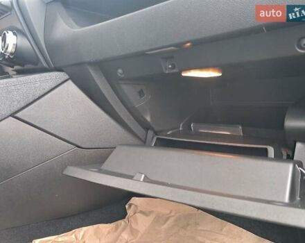 Білий Рено Зое, об'ємом двигуна 0 л та пробігом 12 тис. км за 14800 $, фото 27 на Automoto.ua