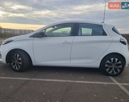 Білий Рено Зое, об'ємом двигуна 0 л та пробігом 12 тис. км за 14800 $, фото 119 на Automoto.ua