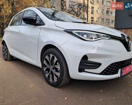 Білий Рено Зое, об'ємом двигуна 0 л та пробігом 12 тис. км за 14800 $, фото 143 на Automoto.ua