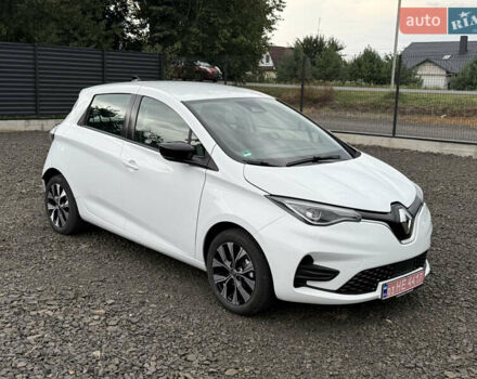 Белый Рено Зое, объемом двигателя 0 л и пробегом 4 тыс. км за 14999 $, фото 12 на Automoto.ua