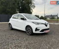 Белый Рено Зое, объемом двигателя 0 л и пробегом 4 тыс. км за 14999 $, фото 10 на Automoto.ua