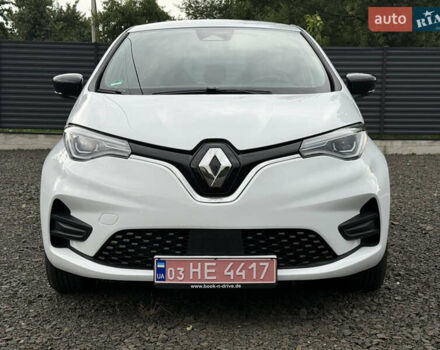 Белый Рено Зое, объемом двигателя 0 л и пробегом 4 тыс. км за 14999 $, фото 3 на Automoto.ua