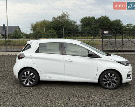 Белый Рено Зое, объемом двигателя 0 л и пробегом 4 тыс. км за 14999 $, фото 14 на Automoto.ua
