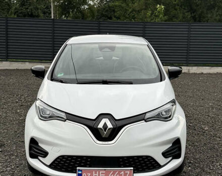 Белый Рено Зое, объемом двигателя 0 л и пробегом 4 тыс. км за 14999 $, фото 1 на Automoto.ua