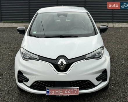 Белый Рено Зое, объемом двигателя 0 л и пробегом 4 тыс. км за 14999 $, фото 4 на Automoto.ua