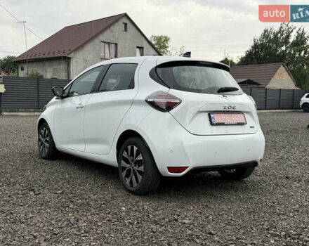 Белый Рено Зое, объемом двигателя 0 л и пробегом 4 тыс. км за 14999 $, фото 17 на Automoto.ua