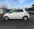 Белый Рено Зое, объемом двигателя 0 л и пробегом 82 тыс. км за 6200 $, фото 1 на Automoto.ua