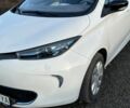 Белый Рено Зое, объемом двигателя 0 л и пробегом 82 тыс. км за 6200 $, фото 1 на Automoto.ua