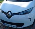 Белый Рено Зое, объемом двигателя 0 л и пробегом 76 тыс. км за 8300 $, фото 11 на Automoto.ua