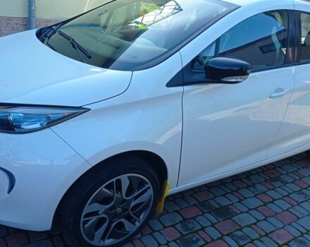 Белый Рено Зое, объемом двигателя 0 л и пробегом 76 тыс. км за 8300 $, фото 14 на Automoto.ua