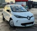 Белый Рено Зое, объемом двигателя 0 л и пробегом 80 тыс. км за 5543 $, фото 1 на Automoto.ua