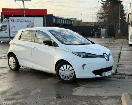 Белый Рено Зое, объемом двигателя 0 л и пробегом 80 тыс. км за 5543 $, фото 1 на Automoto.ua