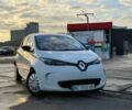 Белый Рено Зое, объемом двигателя 0 л и пробегом 80 тыс. км за 5543 $, фото 2 на Automoto.ua