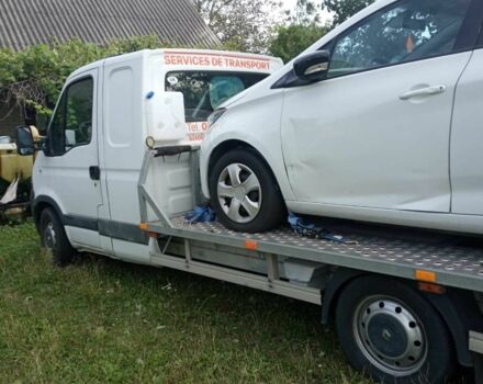 Белый Рено Зое, объемом двигателя 0 л и пробегом 80 тыс. км за 7979 $, фото 2 на Automoto.ua