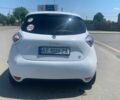 Белый Рено Зое, объемом двигателя 0 л и пробегом 155 тыс. км за 6800 $, фото 4 на Automoto.ua